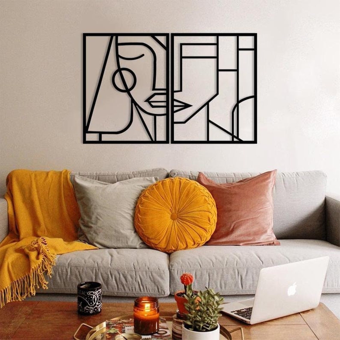 لوحة وجه مرأه قطعتين